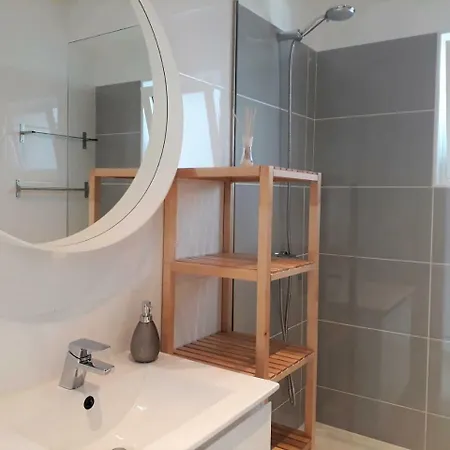 Abmar- Por-do-sol, Vista Mar, Remodelado, Wifi, 80mt